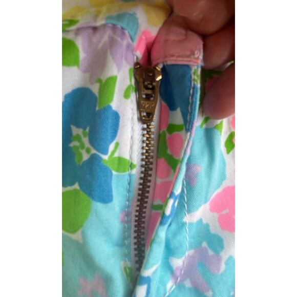 EUC LILLY PULITZER Women's Buttercup Shorts Size 14 Measurements in Descrip - Picture 6 of 6